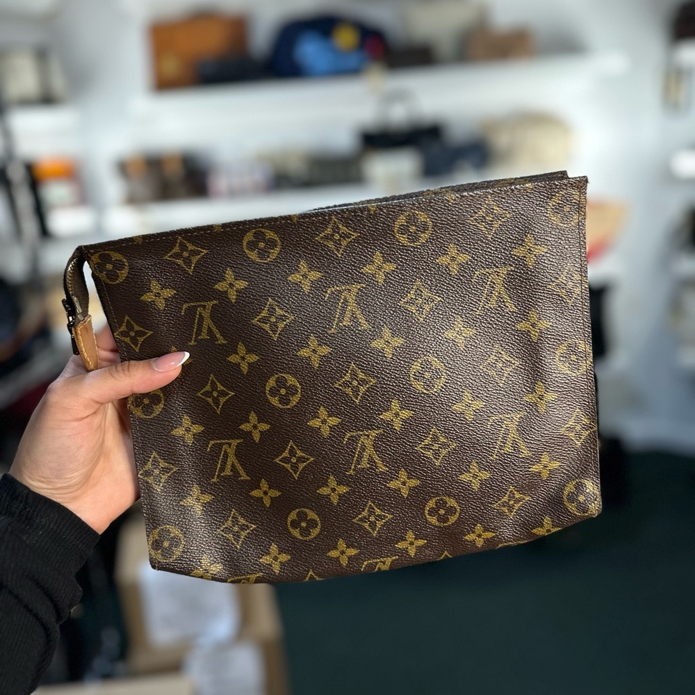 LV MONOGRAM ZIP POUCH APRIL 1987